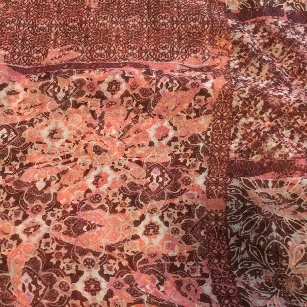 Two Red/Pink Scarves - Picture 4 of 5